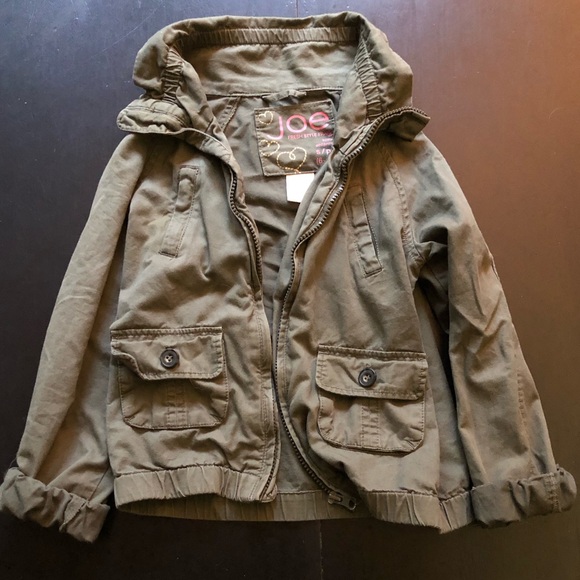 Girls Clothing Bundle Sizes 6-8!! ✨ - Picture 11 of 13